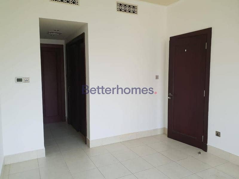 Spacious 1Bed Vacant| Burj View|Balcony