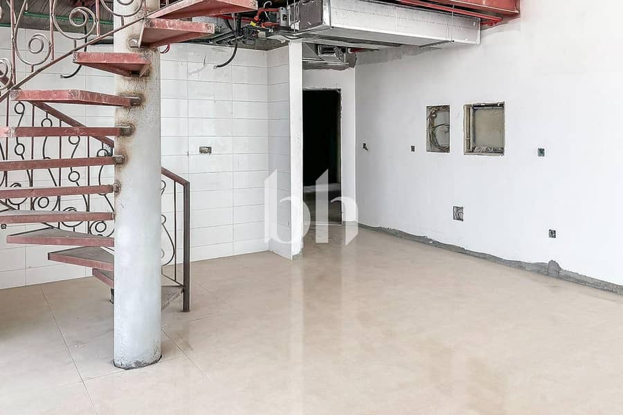 Rare Corner Duplex | Double Height Windows | Loft - Image 14