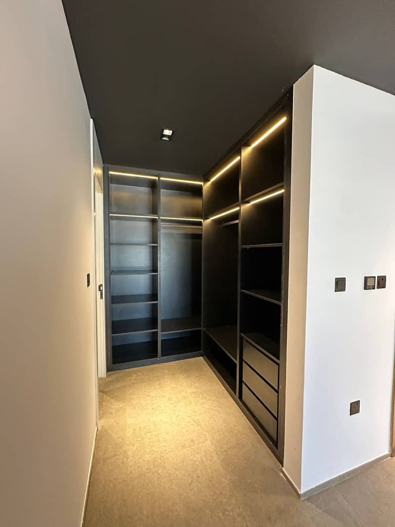 7 Wardrobe. jpeg