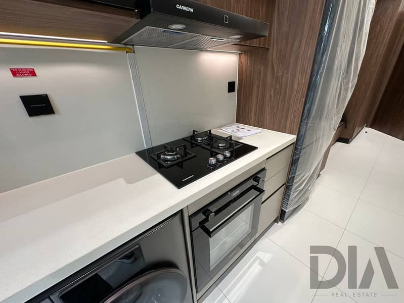 BRAND NEW LUXURY UNIT I| UNFURNISHED I| - Image 12