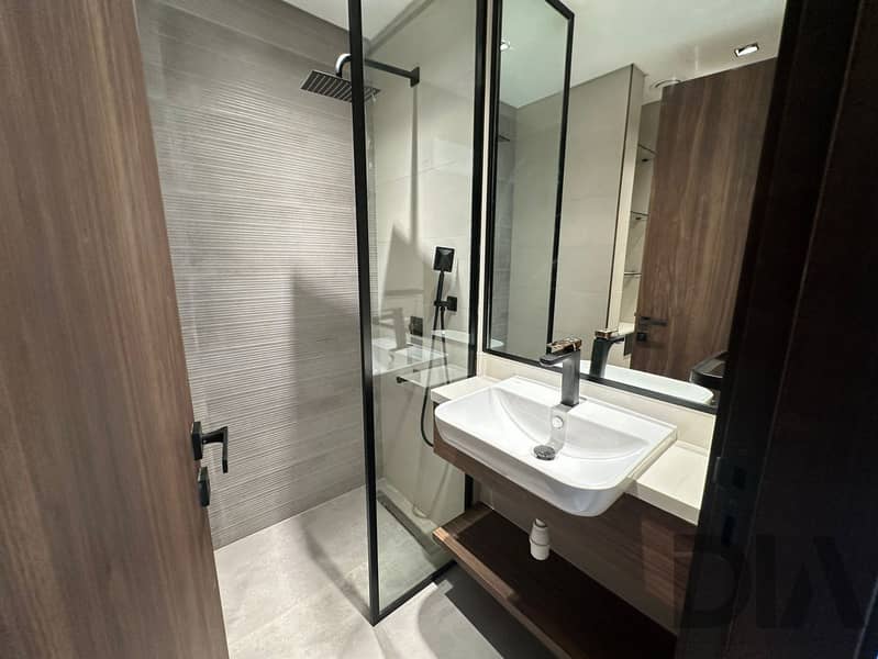 BRAND NEW LUXURY UNIT I| UNFURNISHED I| - Image 15