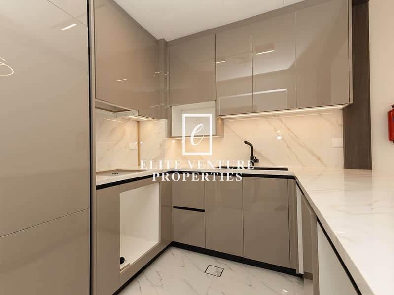 Spacious | Luxurious Living | Elegant 2 BHK - Image 14