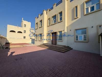 5 Bedroom Villa for Rent in Umm Suqeim, Dubai - 5112f30c-3a72-4e14-baa6-2a2cd415caa3. jpg