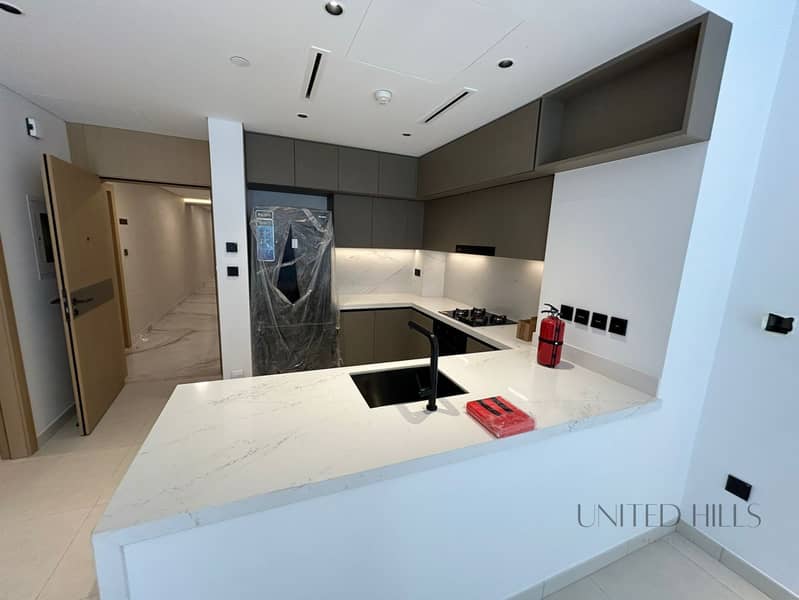 Spacious 1 Bedroom + Study | Two Full Bathrooms | Prime Circle Mall Location | H3 by Aurora - Image 6