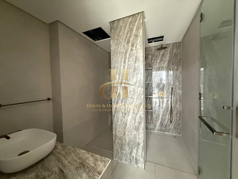 Spacious Layout | Pool View | Best Price - Image 8