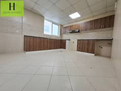 شقة في برج زاخر 3،التعاون 2 غرف 55000 درهم - 13798135