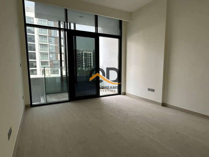 Studio For Rent // Spacious Layout // Chiller Free - Image 6