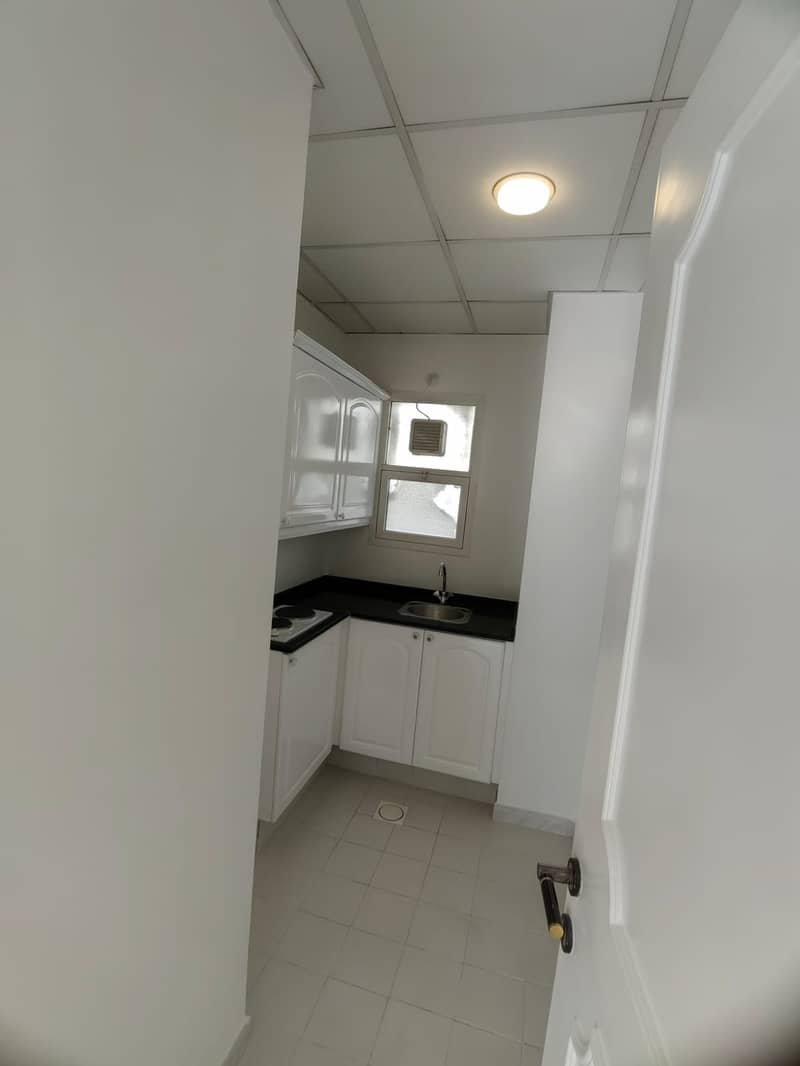 In AL MANARA DUBAI ADJACENT TO SHEIKH ZAID ROAD A Nice INDEPENDENT 5 BEDROOMS with 2 HALL VILLA available for RENT - Image 8