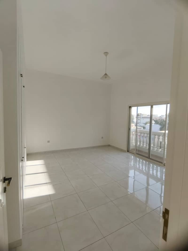 In AL MANARA DUBAI ADJACENT TO SHEIKH ZAID ROAD A Nice INDEPENDENT 5 BEDROOMS with 2 HALL VILLA available for RENT - Image 9