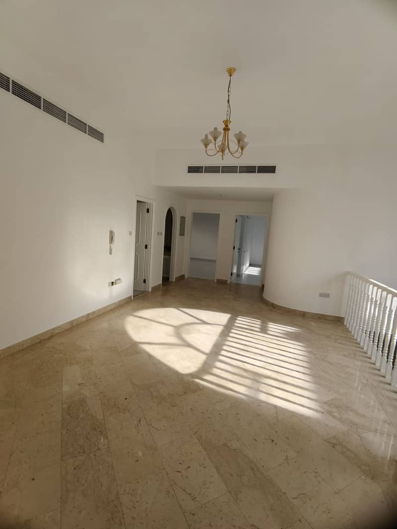 In AL MANARA DUBAI ADJACENT TO SHEIKH ZAID ROAD A Nice INDEPENDENT 5 BEDROOMS with 2 HALL VILLA available for RENT - Image 14