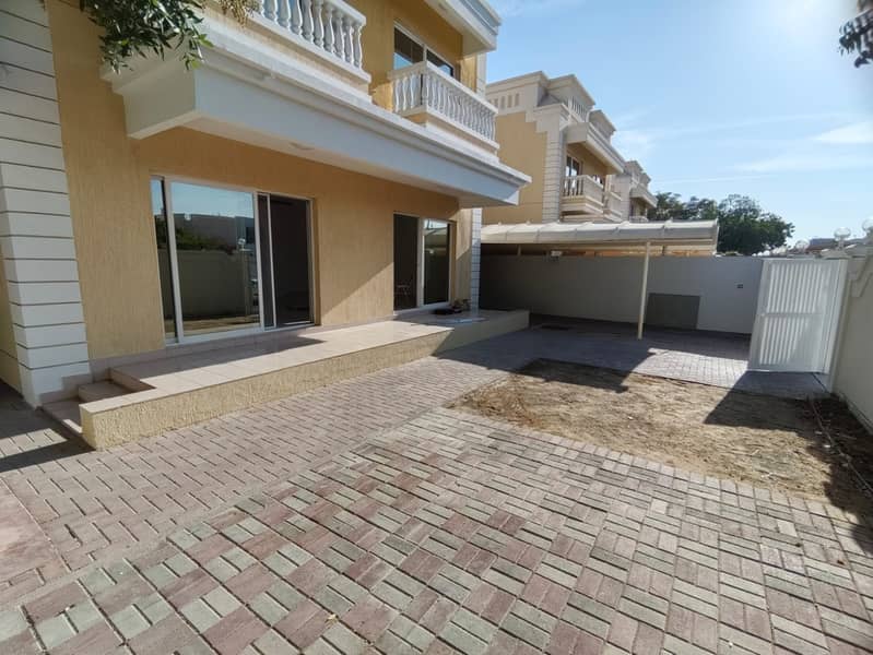 In AL MANARA DUBAI ADJACENT TO SHEIKH ZAID ROAD A Nice INDEPENDENT 5 BEDROOMS with 2 HALL VILLA available for RENT - Image 16