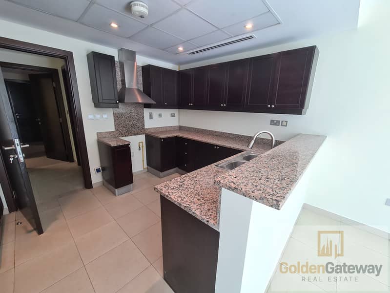 NEAR PARK| RARE UNIT| 2BR+MAIDS| JVT| - Image 6