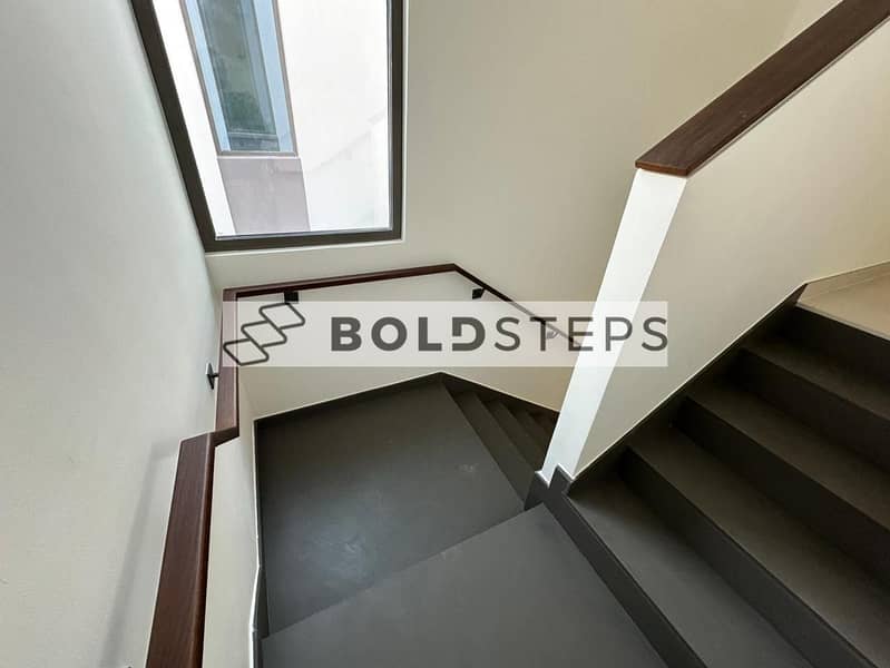 Luxury 3BR + Maid’s Room for Rent | The Valley – Nara - Image 13