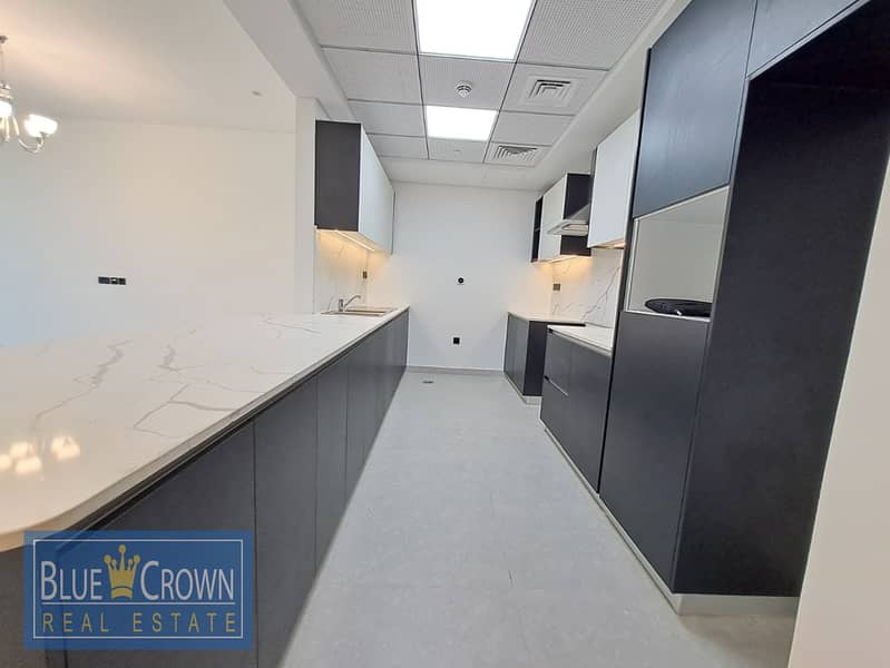 BRIGHT EUROPEAN!!SPECIOUS 1BHK WITH BALCONY NEAR METRO - Image 6