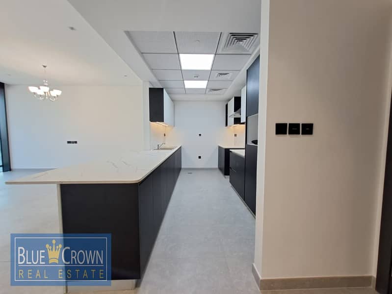 BRIGHT EUROPEAN!!SPECIOUS 1BHK WITH BALCONY NEAR METRO - Image 7