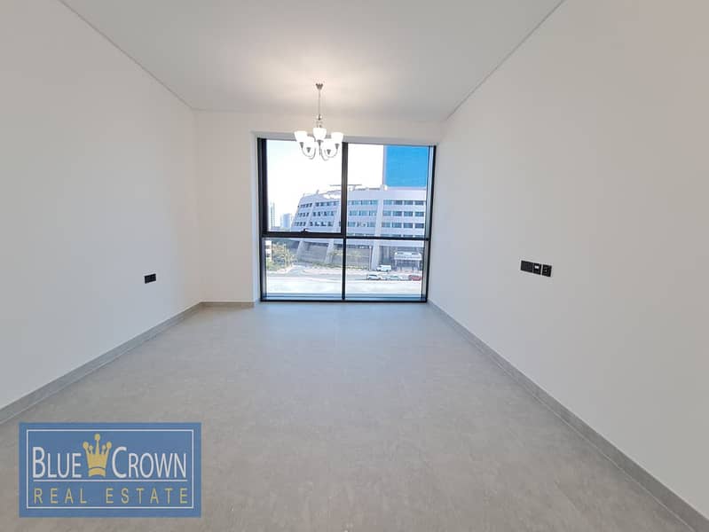 BRIGHT EUROPEAN!!SPECIOUS 1BHK WITH BALCONY NEAR METRO - Image 11