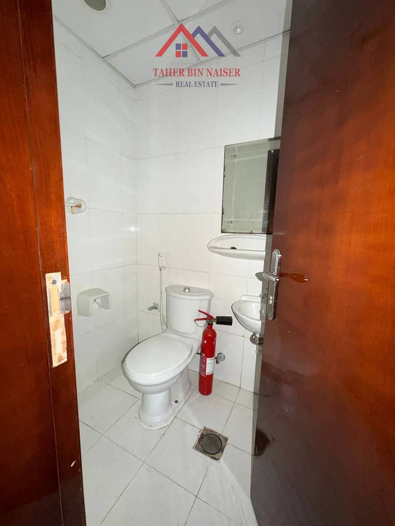 Large Size 2 Bedroom + Maid’s Room Apartment for Rent | Lake Point Tower, JLT