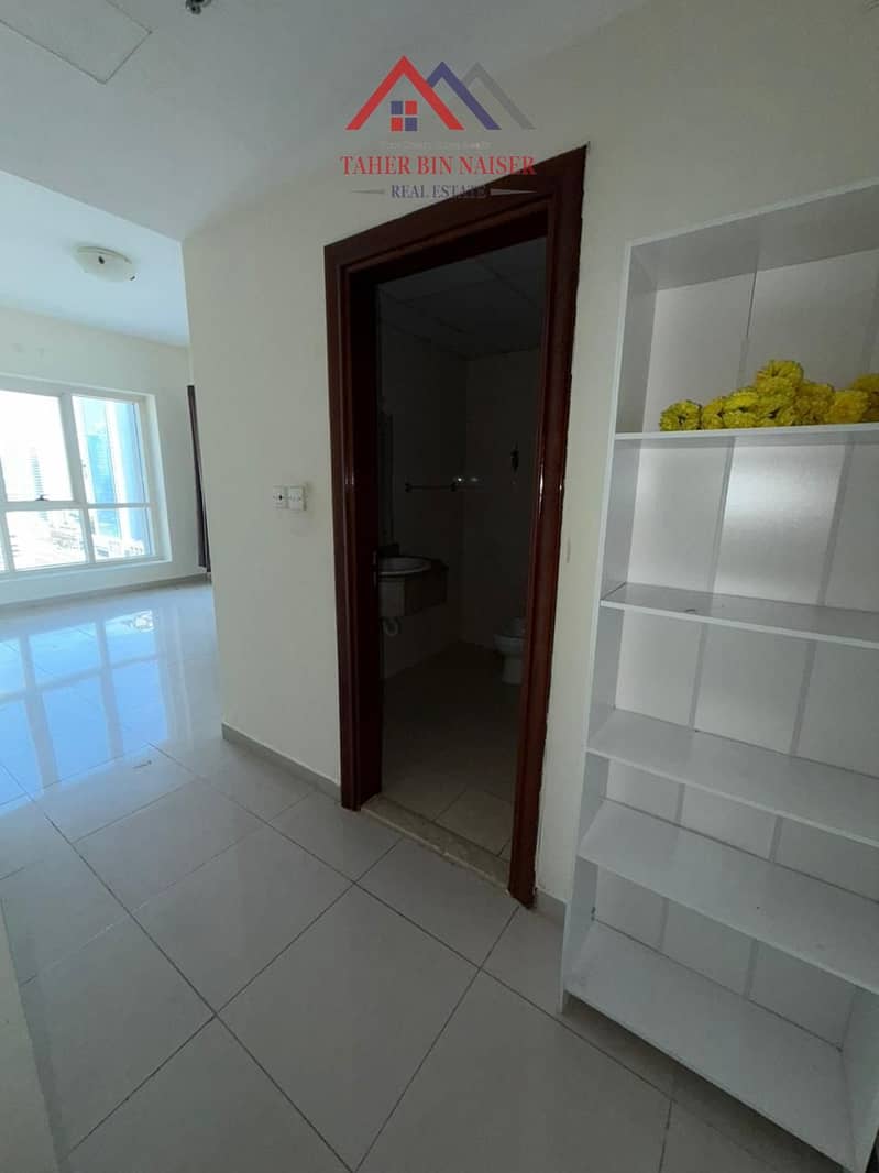 Large Size 2 Bedroom + Maid’s Room Apartment for Rent | Lake Point Tower, JLT - Image 8