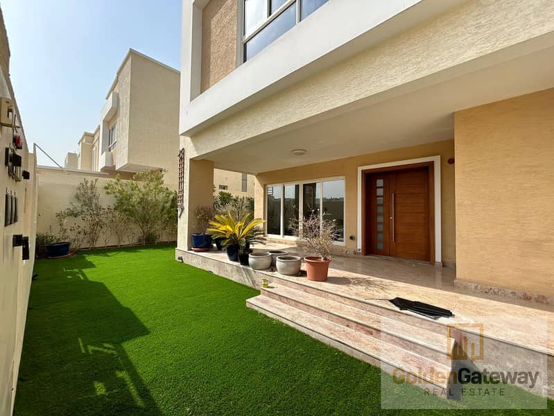 Elegant 5 BR Villa in Makeen Al Furjan Villa