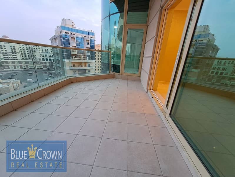 DAZZLING APARTMENT!!SPECIOUS 4BHK WITH MAIDS ROOM