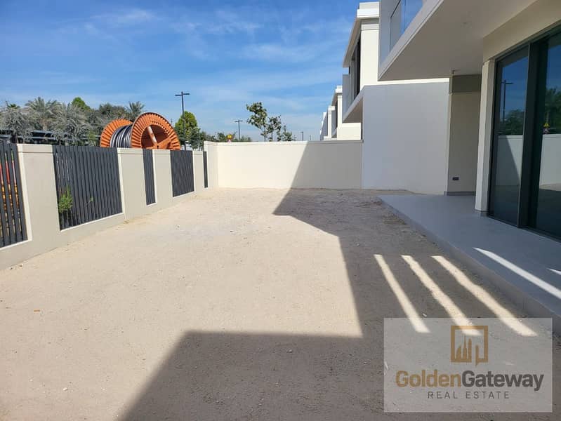 4 BR | Single row | Near Amenities