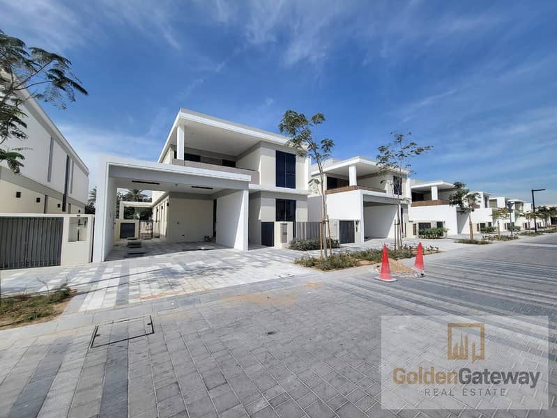 4 BR | Single row | Near Amenities - Image 6