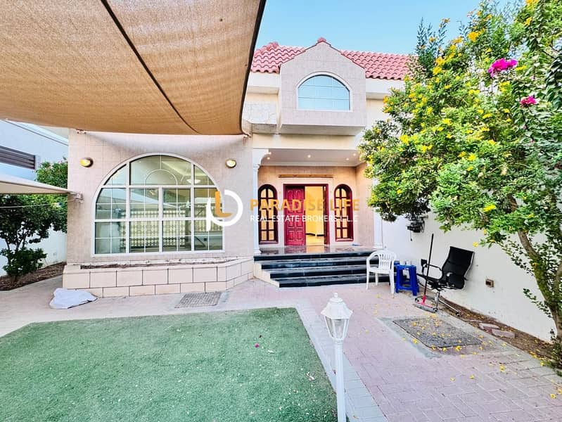 SEMI INDEPENDENT-SINGLE STORY-3BEDROOM ALL EN SUITE-MAIDS -PVT GARDEN-AVAILABLE FOR RENT