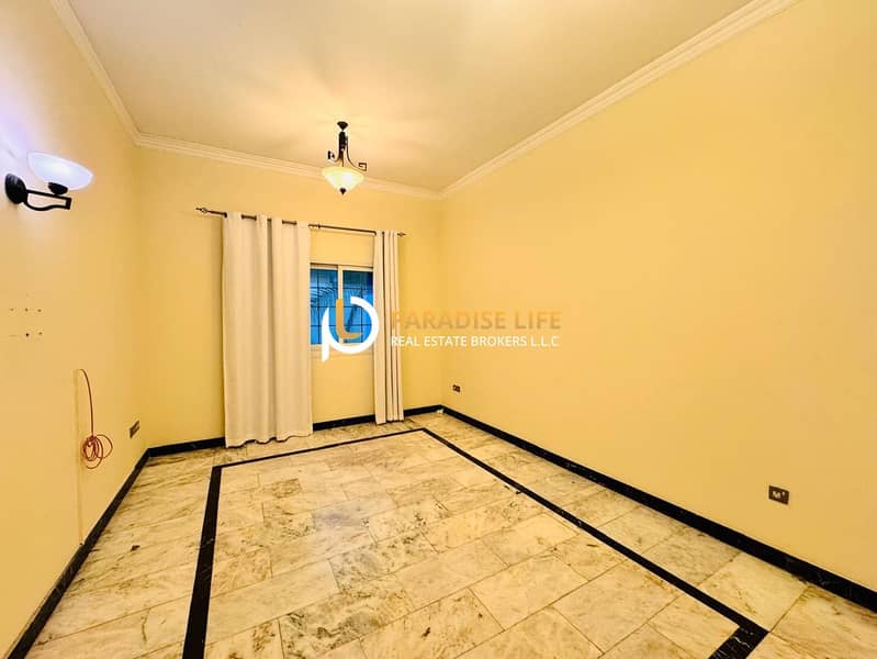 SEMI INDEPENDENT-SINGLE STORY-3BEDROOM ALL EN SUITE-MAIDS -PVT GARDEN-AVAILABLE FOR RENT