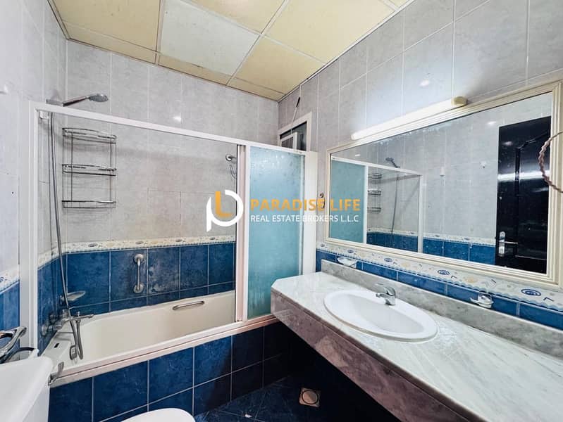 SEMI INDEPENDENT-SINGLE STORY-3BEDROOM ALL EN SUITE-MAIDS -PVT GARDEN-AVAILABLE FOR RENT - Image 11