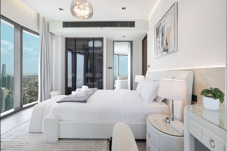 22 22 (1st bedroom). jpg