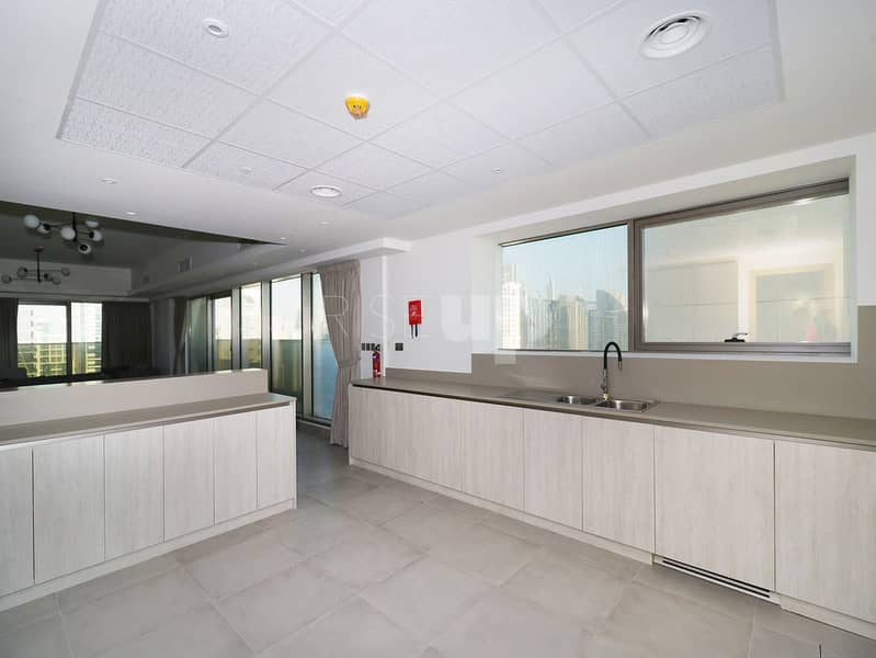 Ready to Handover | Spacious | Best Location - Image 8