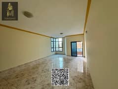 شقة 3 غرف نوم مع غرفة خادمة | 4 حمامات | مساحة واسعة | سكن عائلي