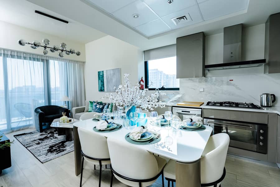 10 dining area . jpg