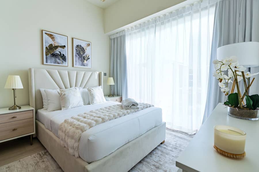 15 bedroom master . jpg