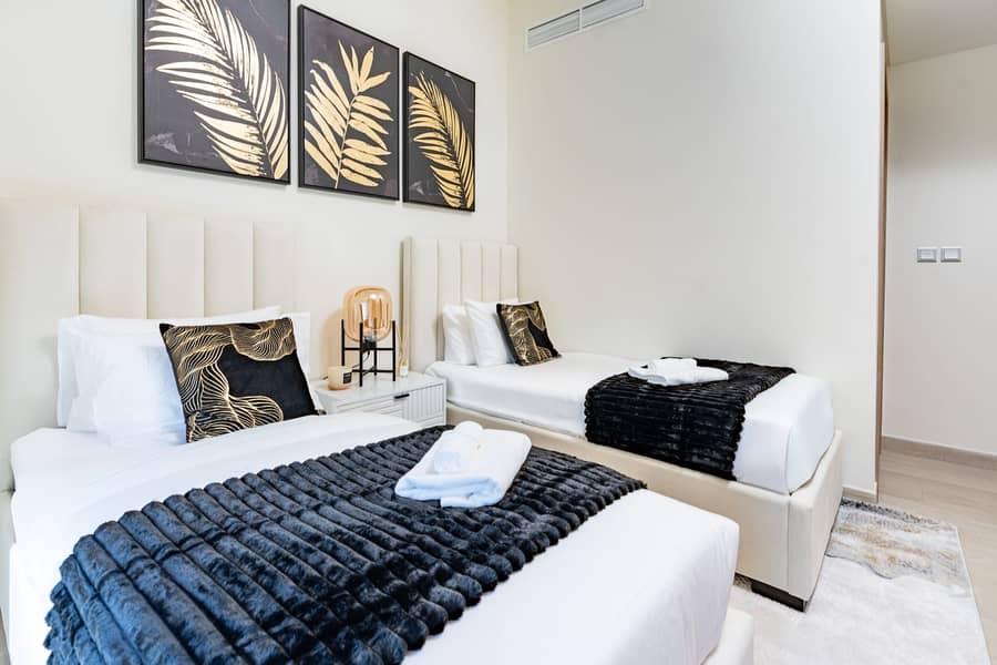 24 twin bed2. jpg