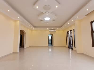 7 habitaciones Villa para en Alquiler en Al Rahmaniya, Sharjah - IMG-20251225-WA0107. jpg 7 habitaciones Villa para en Alquiler en Al Rahmaniya, Sharjah - IMG-20251225-WA0107. jpg