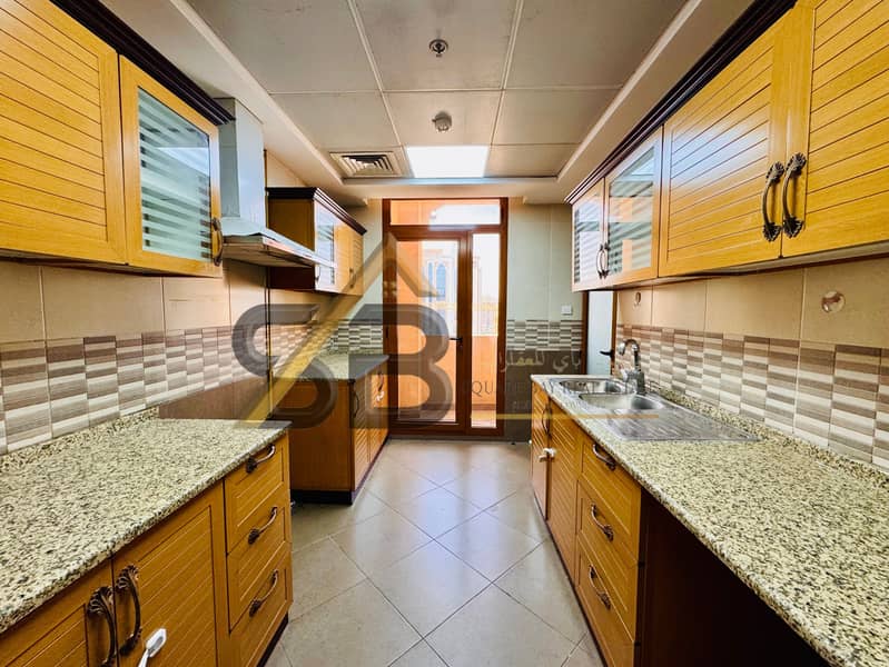 Superior and Spacious 3BR Apartment with Maids Room near Jaddaf Metro Station - Image 11