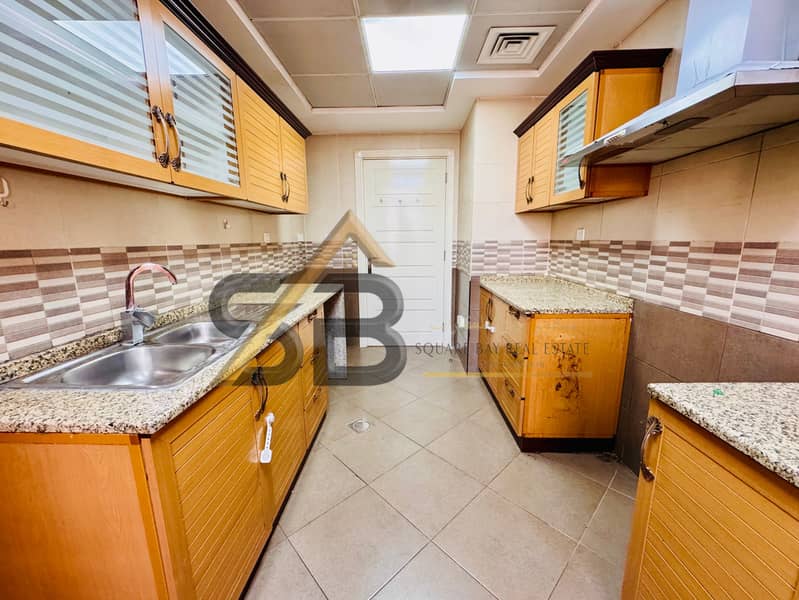 Superior and Spacious 3BR Apartment with Maids Room near Jaddaf Metro Station - Image 12