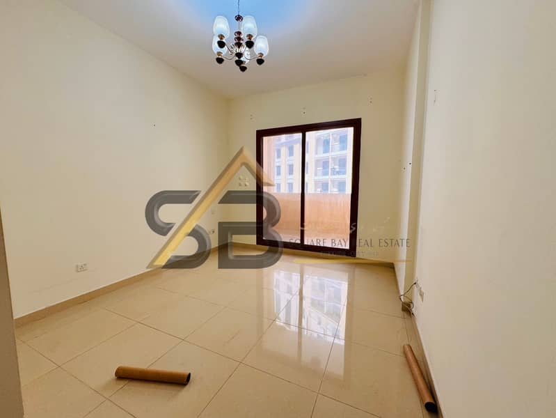 Superior and Spacious 3BR Apartment with Maids Room near Jaddaf Metro Station - Image 19