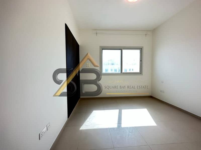 Lavish and Elegant 2BR Apartment with All Facilities Available - Image 11