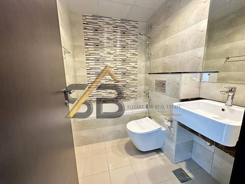 Lavish and Elegant 2BR Apartment with All Facilities Available - Image 13