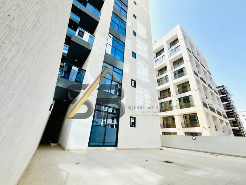 Spacious 2BHK Appartment|Near to Emirates Metro|All Amenities| Easy Access to Sheikh zayd|