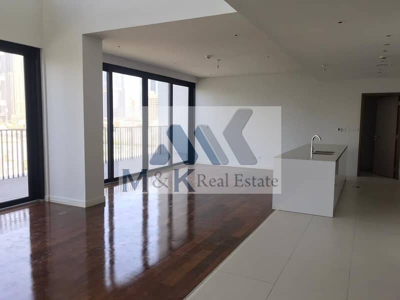 Amazing 4 Bed Duplex with Maid room Amazing 4 Bed Duplex with Maid room