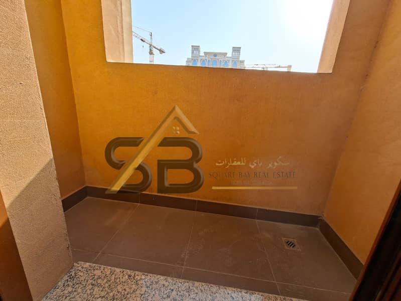 Spacious 2BHK | High Floor | Near To Metro Station - Image 14