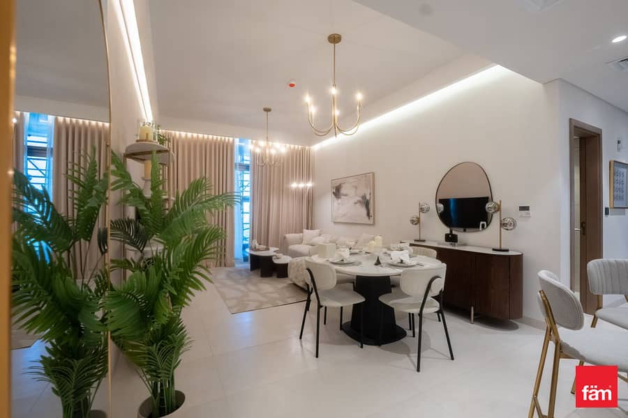 Modern Unit | Huge Layout | Prime Location - Image 2