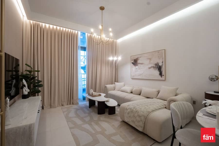 Modern Unit | Huge Layout | Prime Location - Image 3