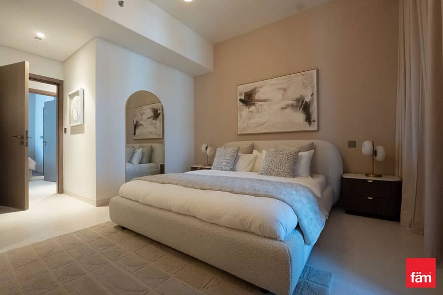 Modern Unit | Huge Layout | Prime Location - Image 4