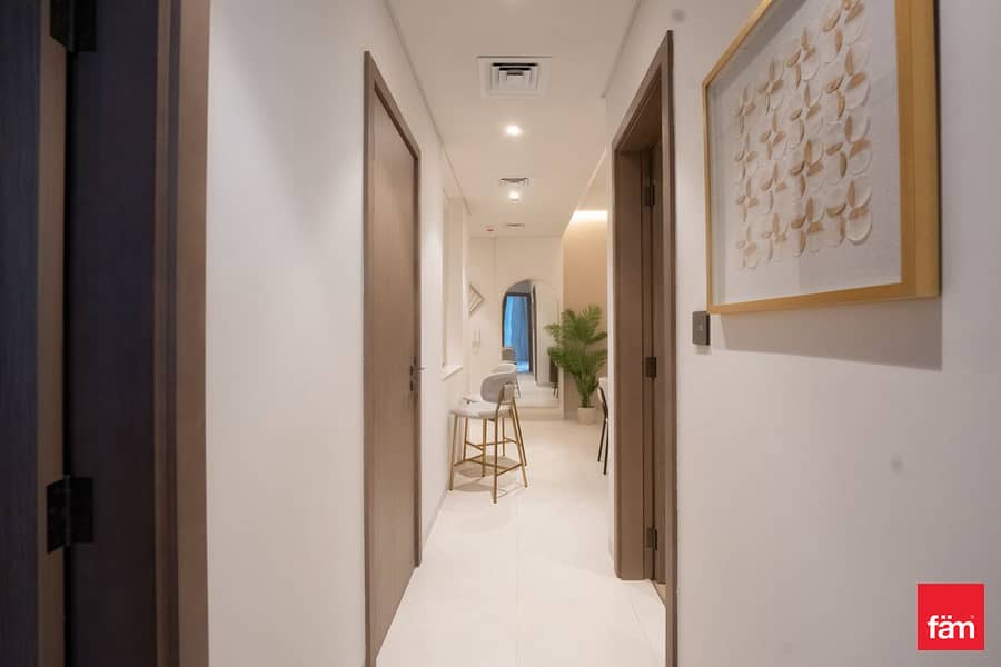 Modern Unit | Huge Layout | Prime Location - Image 7