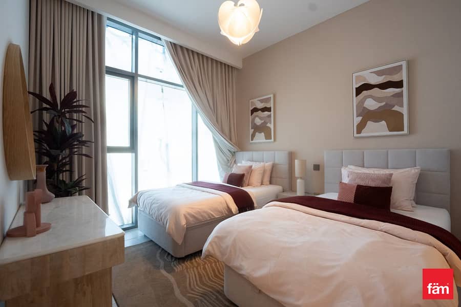 Modern Unit | Huge Layout | Prime Location - Image 9