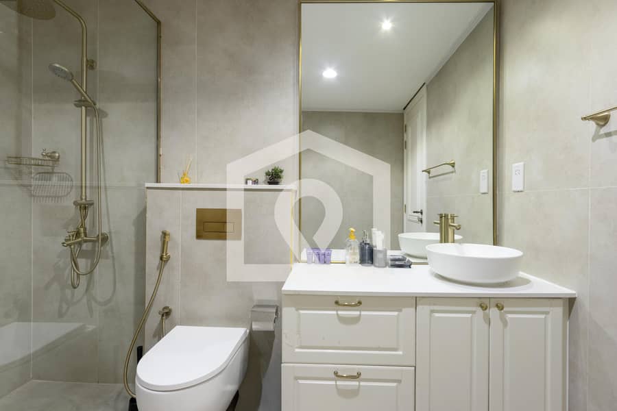 Stylish 1B with Spacious Balcony in JVC - Image 23